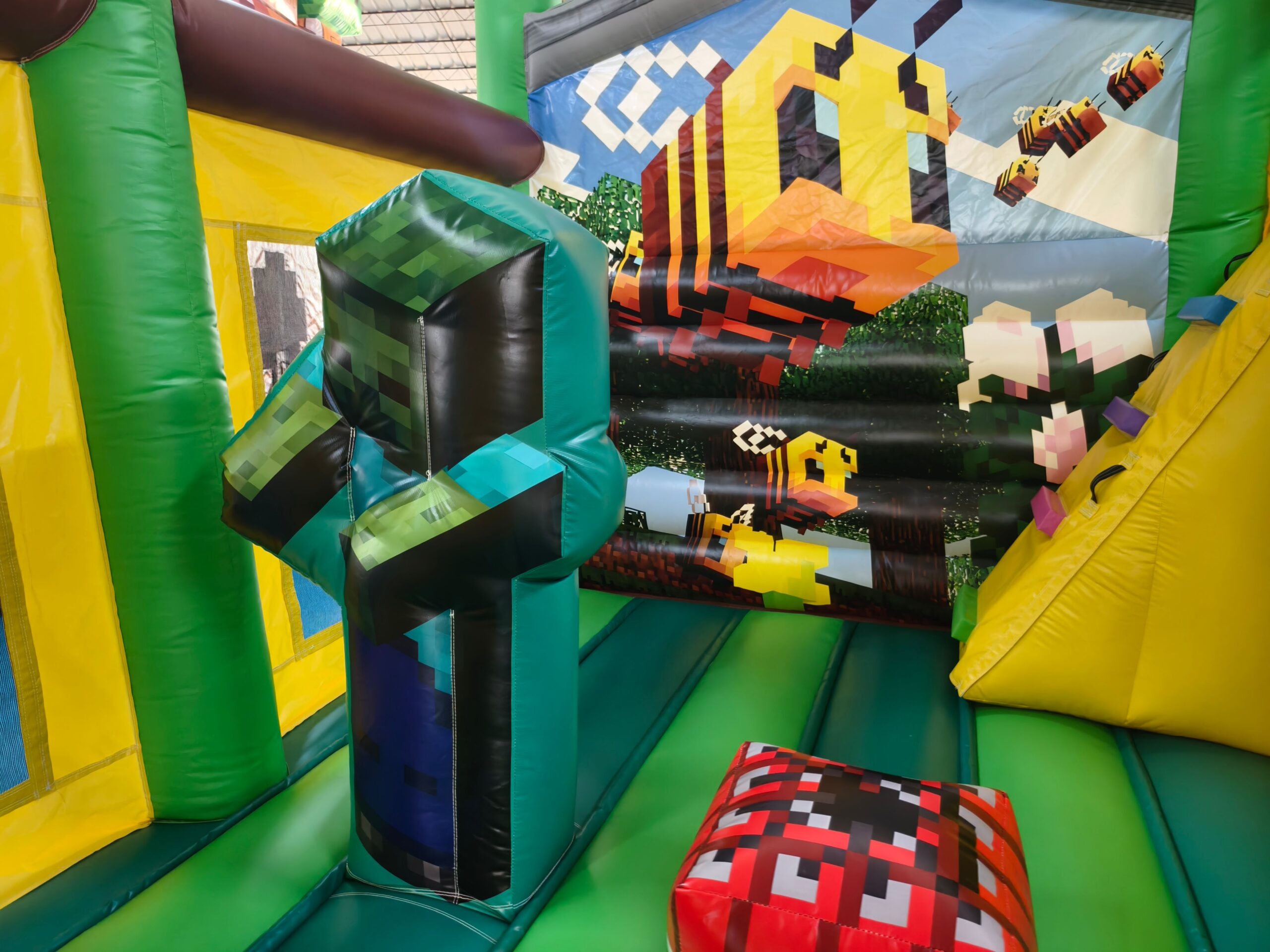 Minecraft Hüpfburg – Bild 3