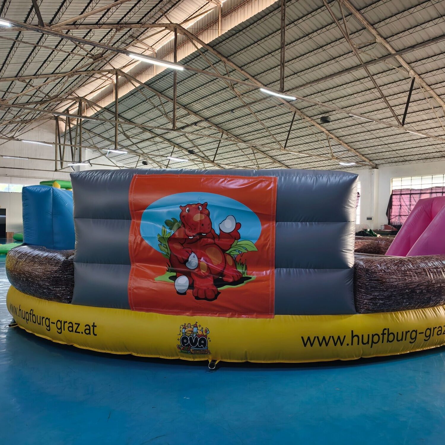 Hippo Battle Arena Hüpfburg-Spiel